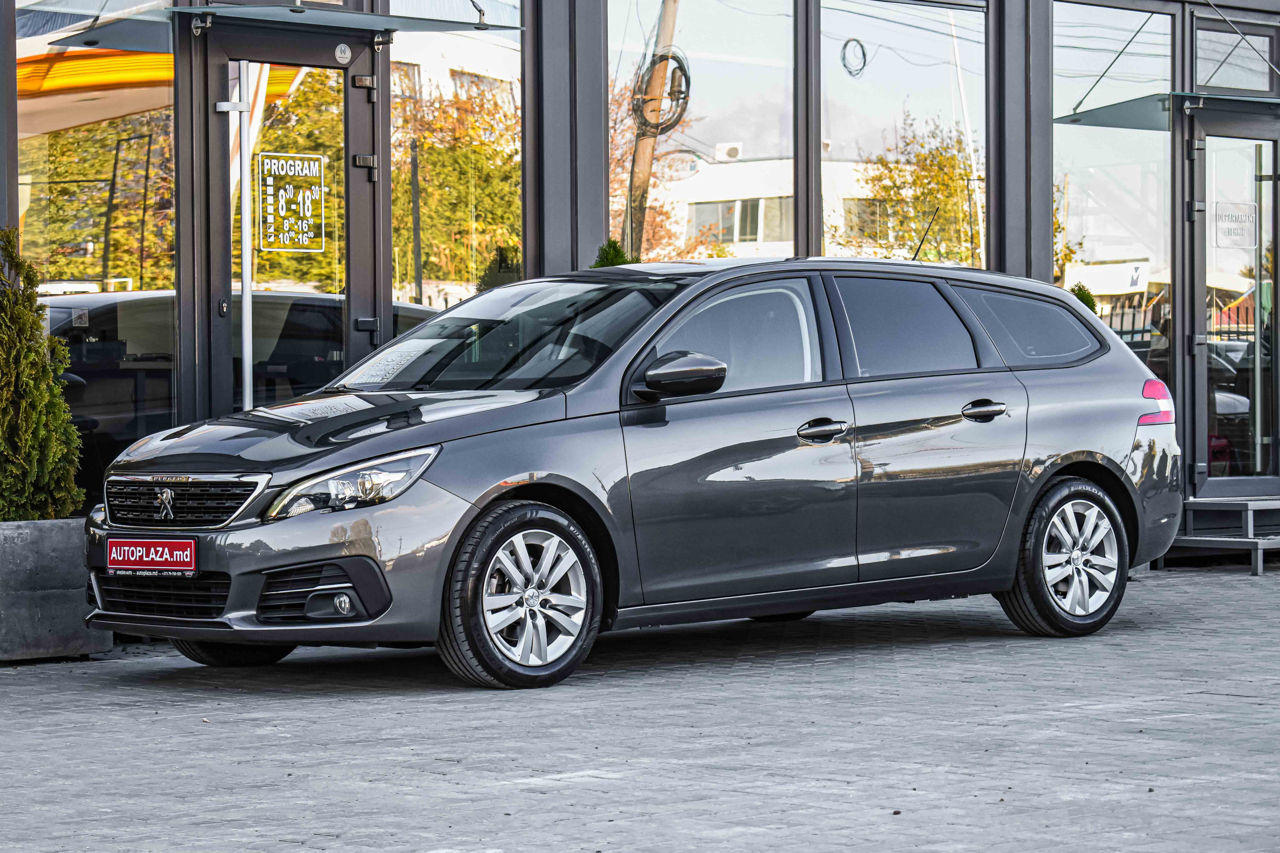 Новый пежо 308. Пежо 308 2020 года. Пежо 308 2020 года. Peugeot 308 темно синий. Peugeot 308 2020.